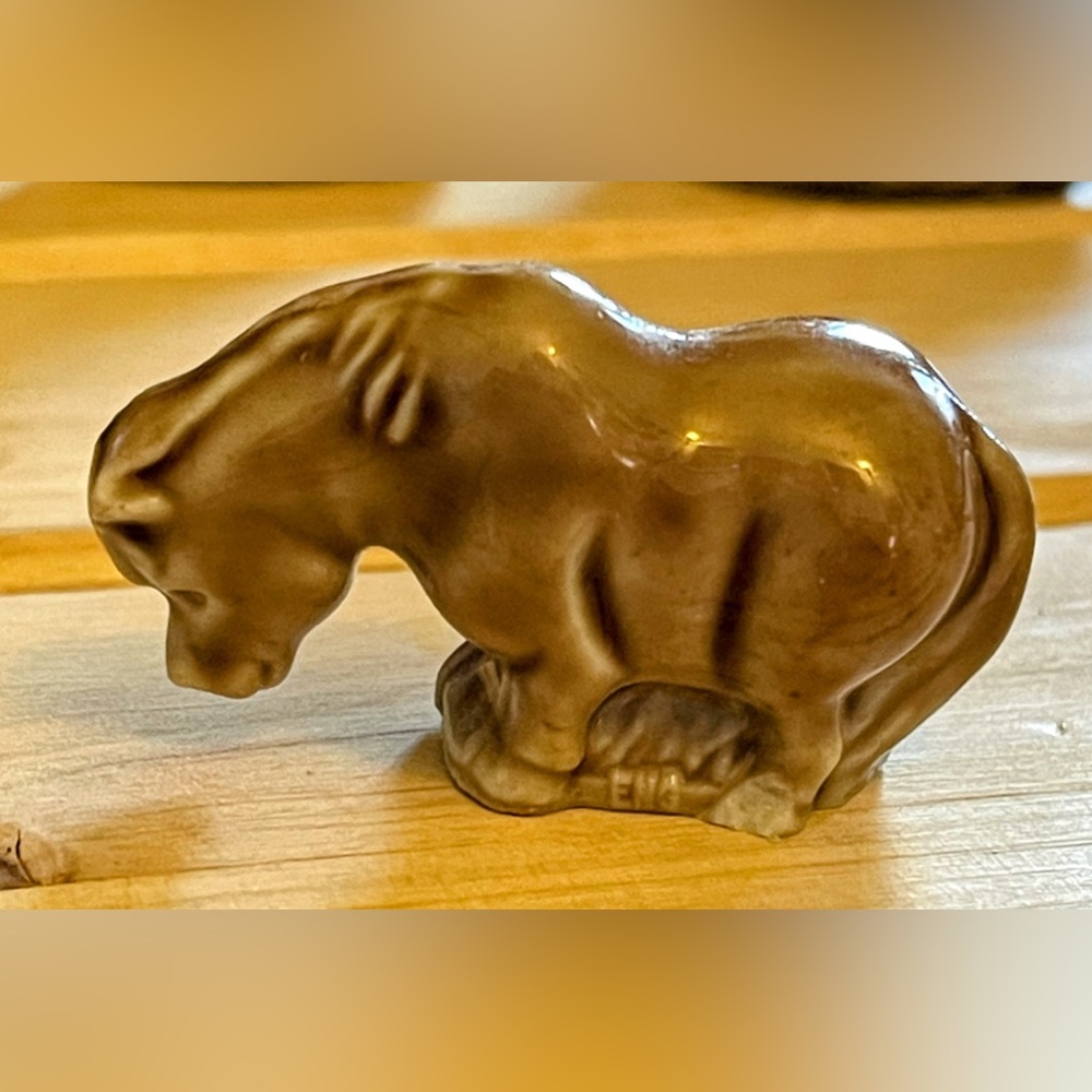 Vintage Wade England Whimsies Red Rose Tea Horse Figurine
